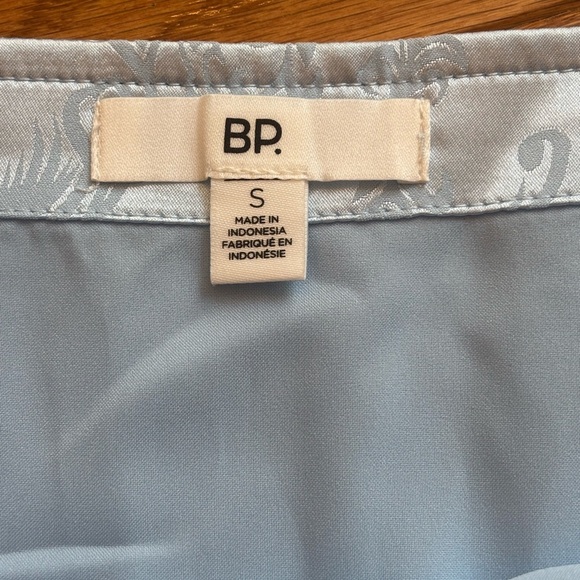 BP Baby Blue Silky Patterned Mini Skirt Womens Size Small NWT - Picture 3 of 4